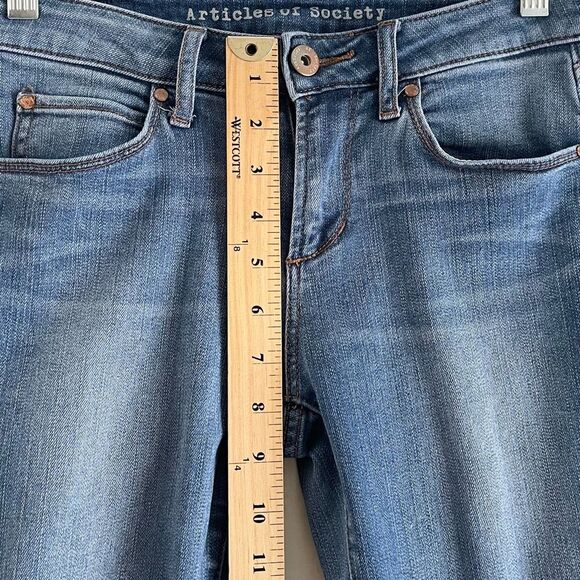 Articles Of Society Two Tone Low Rise Jeans Womens Size 25 Raw Hem Stretch Blue - Picture 7 of 9